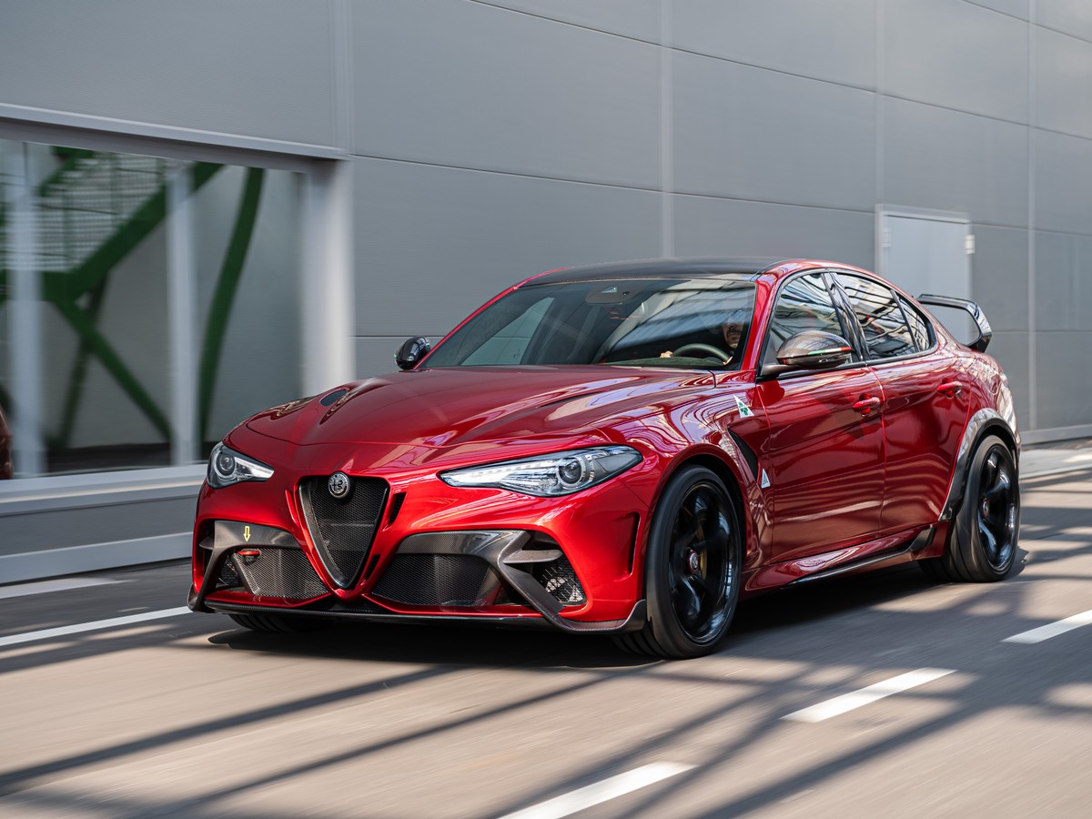 Alfa Romeo Giulia nuova 500 esemplari